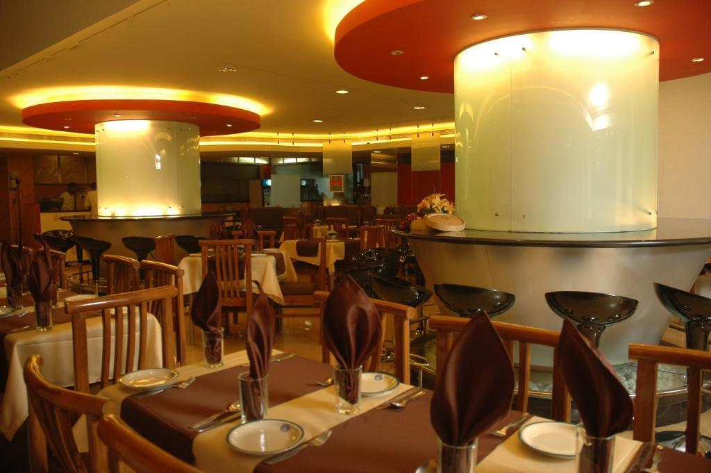 ไอสเตย์ โฮเต็ล อินแฟนทรี โร้ด Hotel บังกาลอร์ ภายนอก รูปภาพ